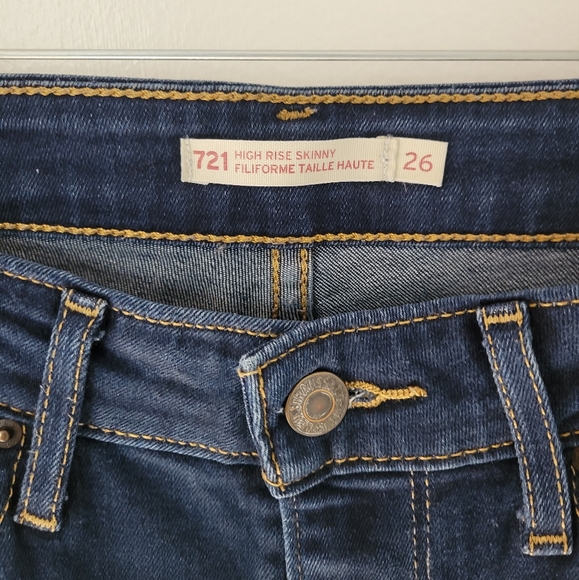 Levi's 721 Dark Wash, Skinny Jeans, size 26 - Picture 3 of 4